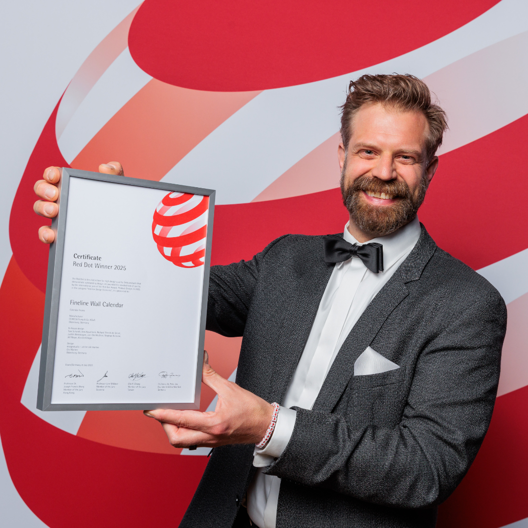 ole marten präsentiert den award red dot winner 2025